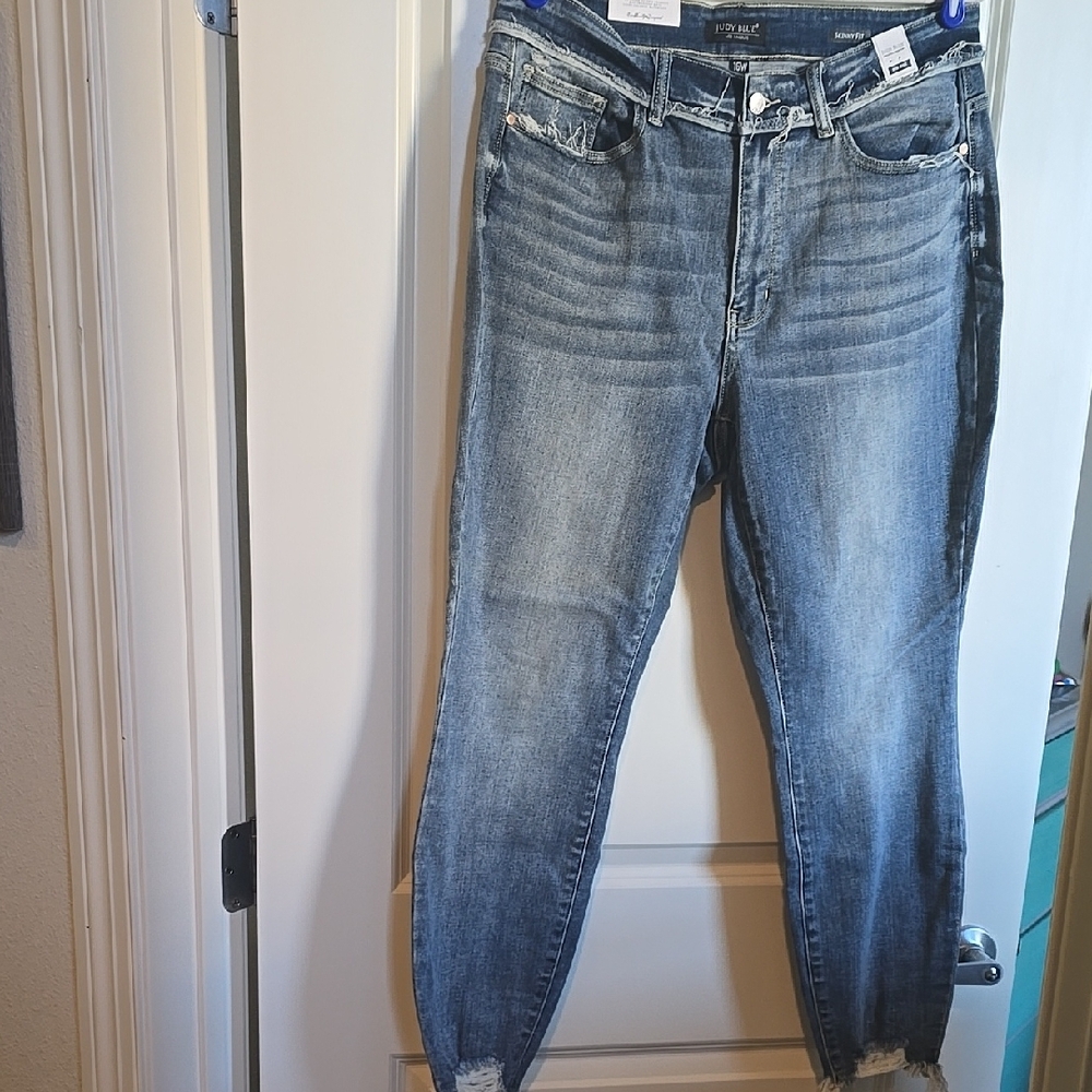 NWT Women's Blue Jeans